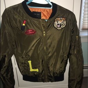 Bomber jacket